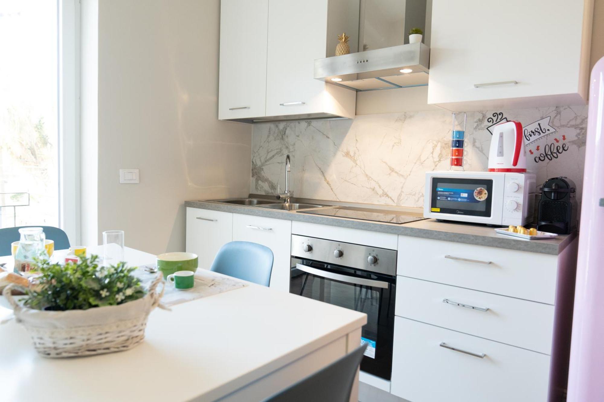 Casa Luna Nel Cuore Di Cagliari A 10 Minuti In Macchina Dalle Spiagge Piu Belle Extérieur photo